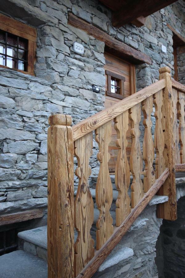 Vecchio Fienile Apartment Aosta Luaran gambar